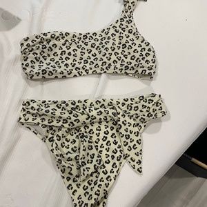 Abercrombie High waist cheeky bikini